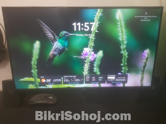 Desktop For Sell With Desktop Table